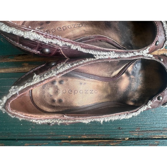 Heels - Picture 6 of 8